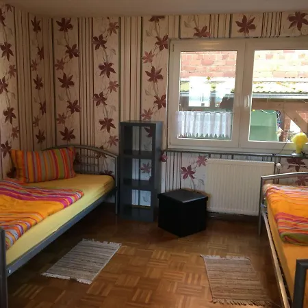 Family Friendly Holiday Home In Alheim Obergude With Garden * Obergude
